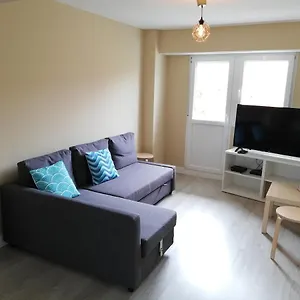 https://artaza-getxo-surf-guggemhein.bilbaohotelsspain.com